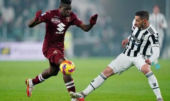  都灵德比战平局收场双方球迷爆发冲突  