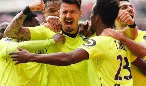  里尔年轻中卫头槌破门，帮助球队战平强敌摩纳哥