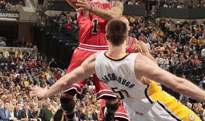  班切罗准绝杀魔术险胜活塞  