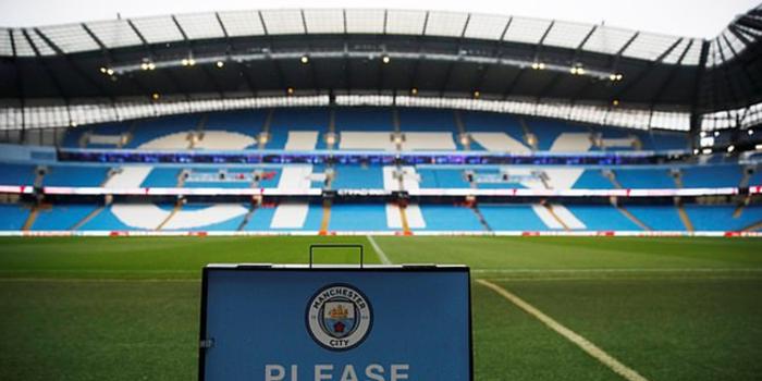  马赛客场遭遇极端天气比赛延期举行  