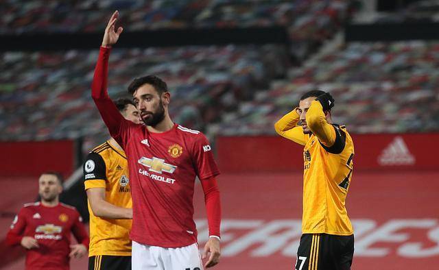  曼联1-0绝杀曼城德比，瓦拉内头槌定乾坤  