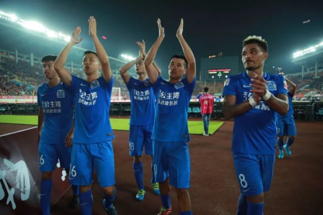  罗马德比上演进球盛宴，罗马逆转击败拉齐奥登顶同城榜